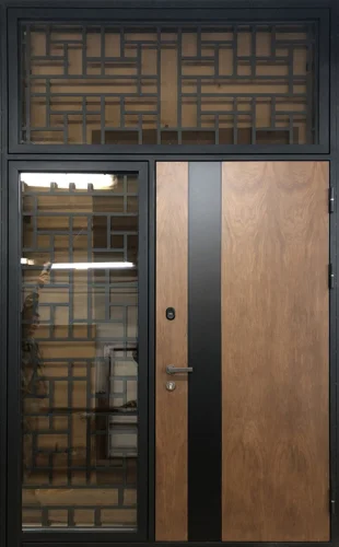 Дверь железная входная двухстворчатая металлическая со стеклом №35